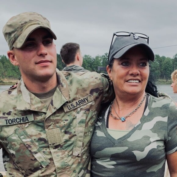 SHARE SHOW! TONIGHT!!COME HANGOUT! - Picture 7 of 10